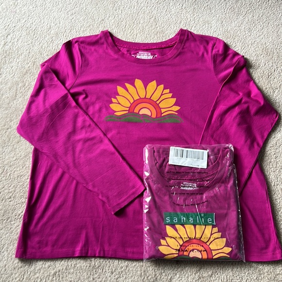 sahalie Tops - Sahalie Saturday Market long sleeve tee 2X
